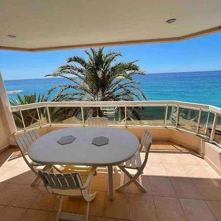 Appartement Bord De Mer Avec Garage Menton Buitenkant foto