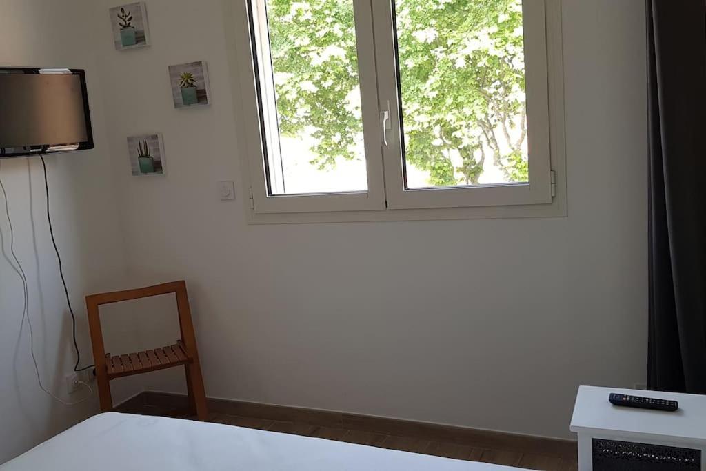 Appartement Bord De Mer Avec Garage Menton Buitenkant foto